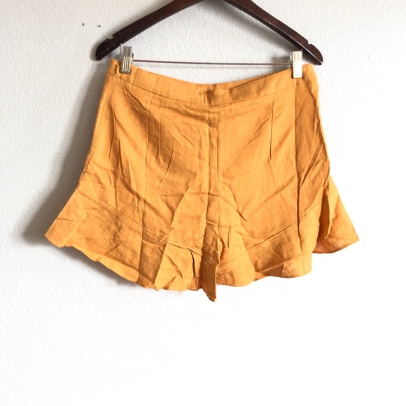 EBBY & I Jett | Ruffle Orange Linen Lux Shorts - Picture 1 of 5